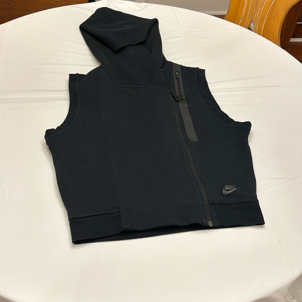 Nike tech pack vest